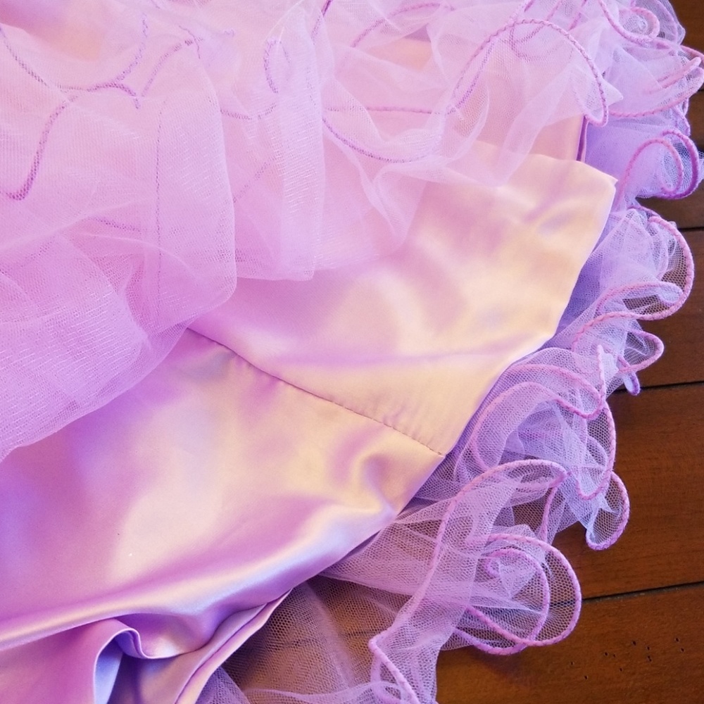 FORMAL 💜💜 DRESS - Picture 8 of 8